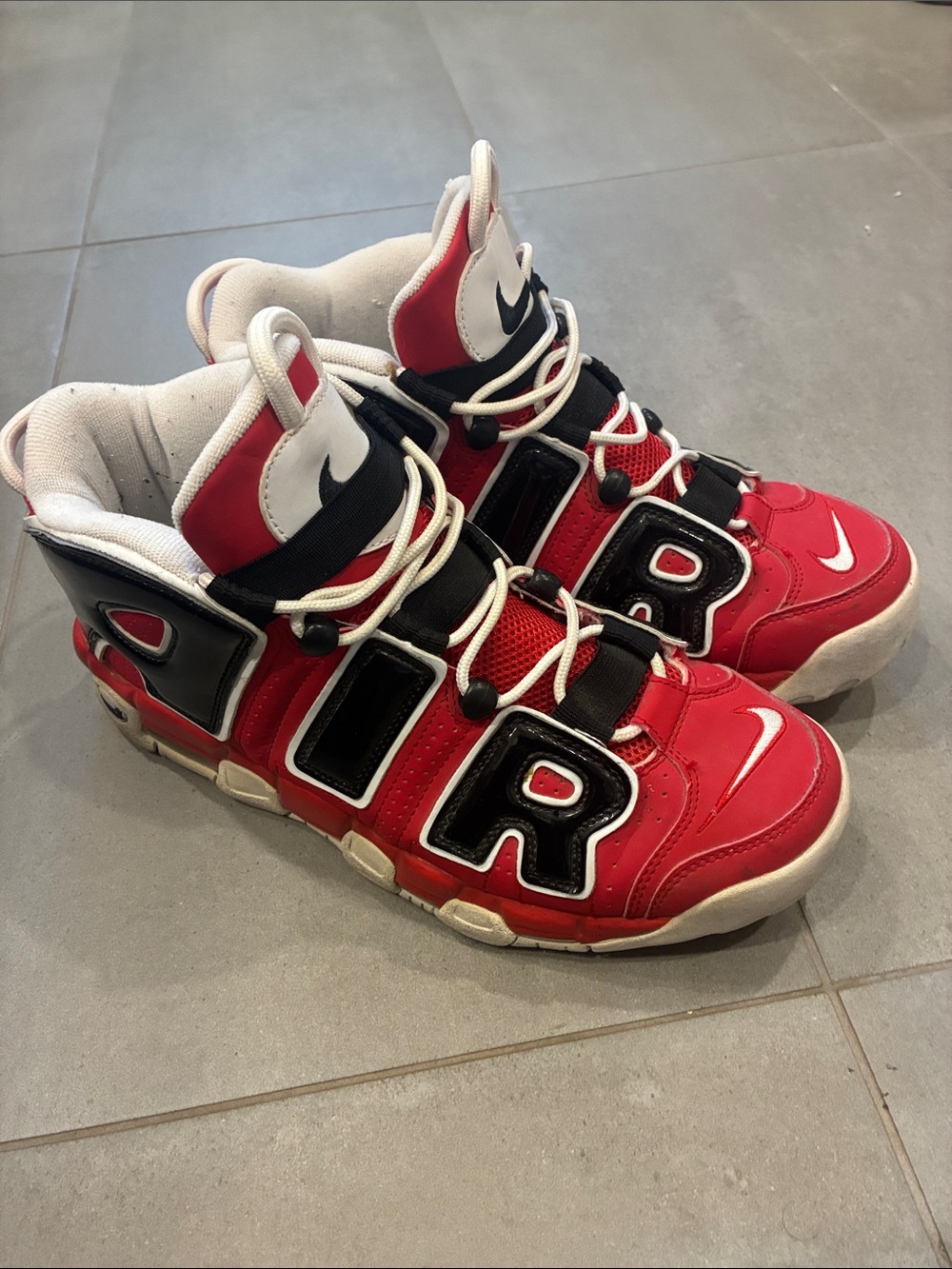 Nike Air More Uptempo Red Black White Sneakers – Men’s Size 10